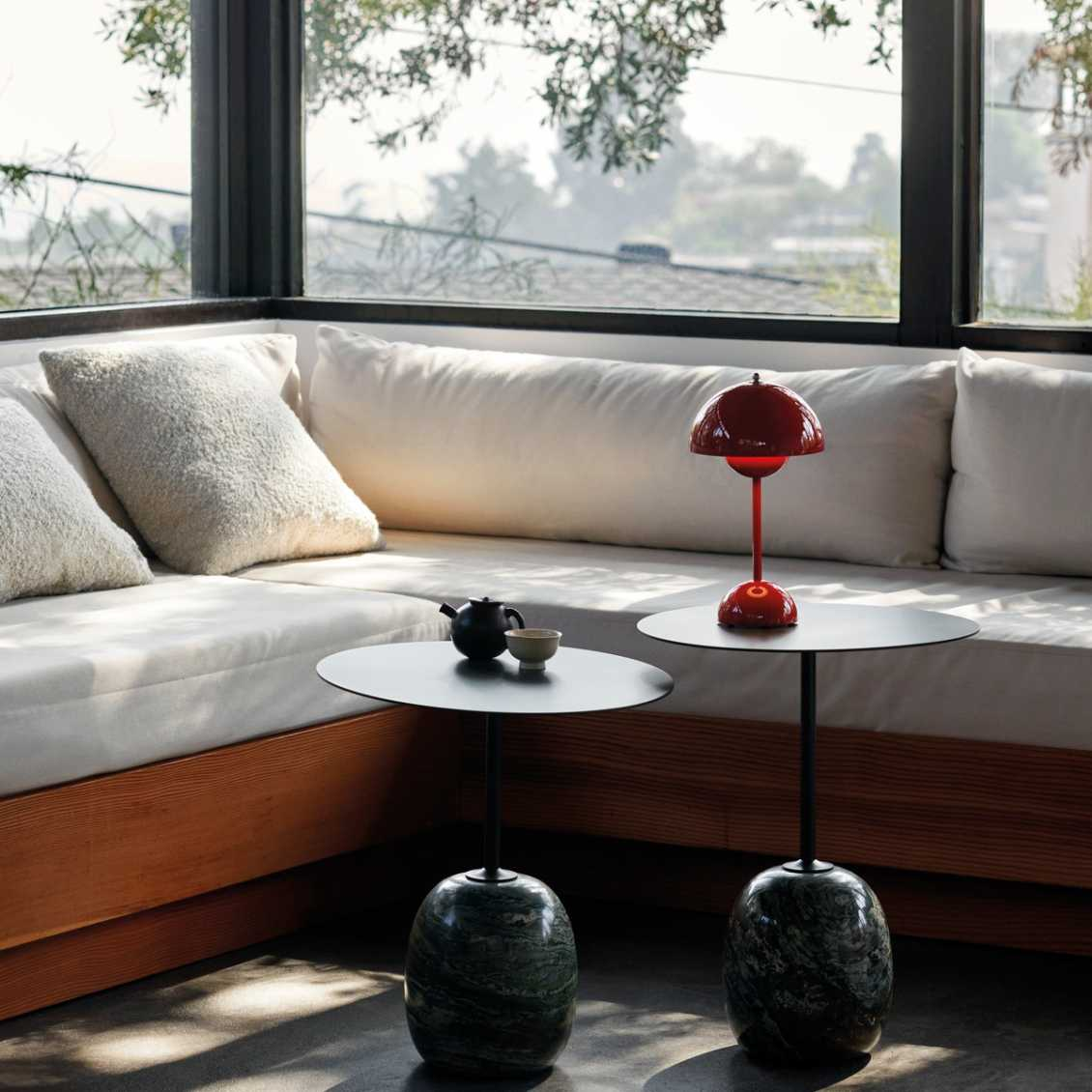 Minimalistisk LED bordslampa – stilren stämningslampa