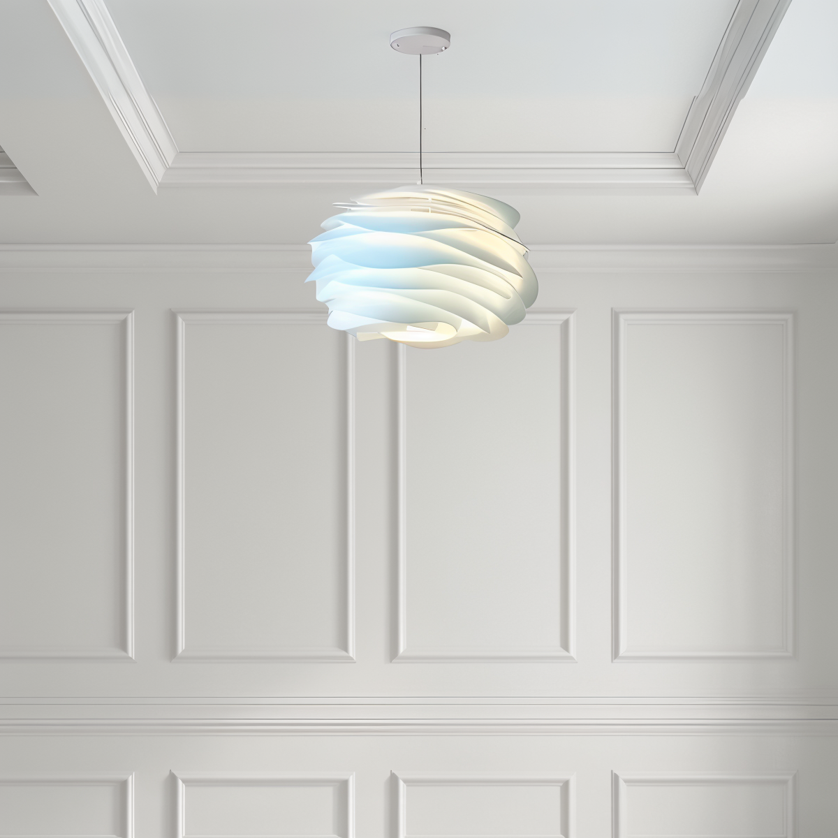 Aurora Taklampa – Stilren PVC Pendel i Blomdesign