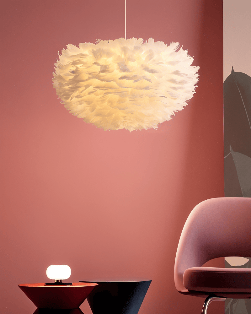 FeatherLuxe – Handgjord Taklampa i Gåsfjäder