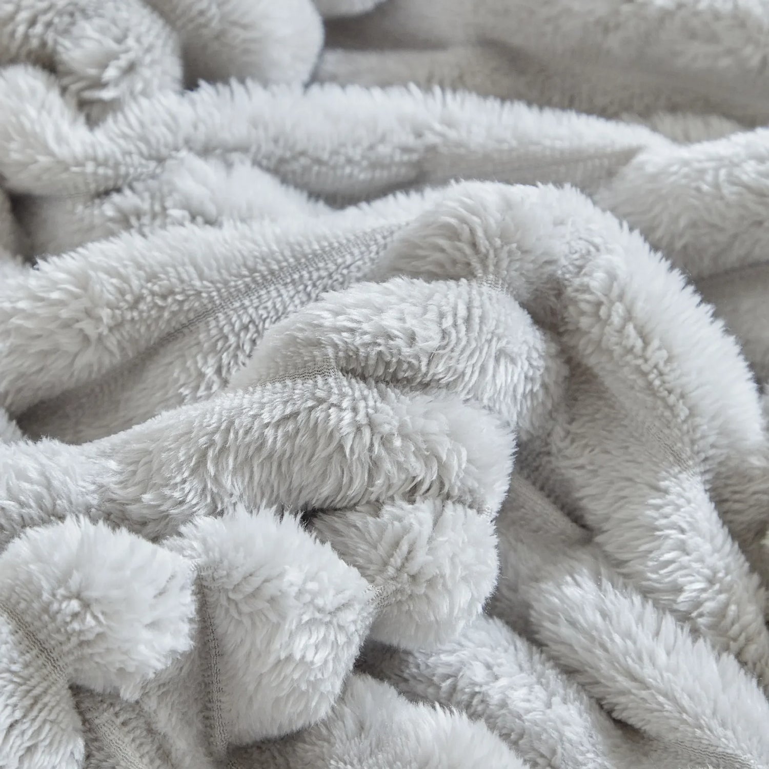 CozyDual – Dubbelsidig Filt i Enfärg, Varm och Hudvänlig