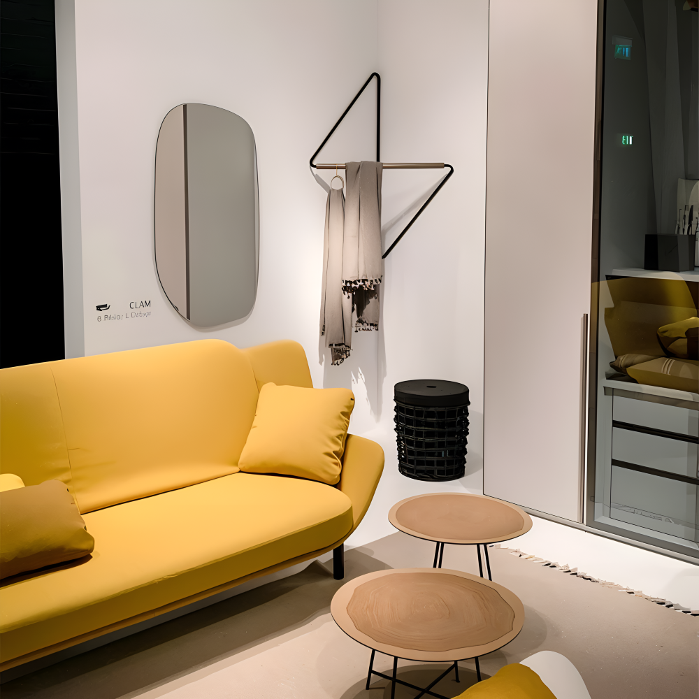 NordicFrame Klädställ – Minimalistisk & Geometrisk Design