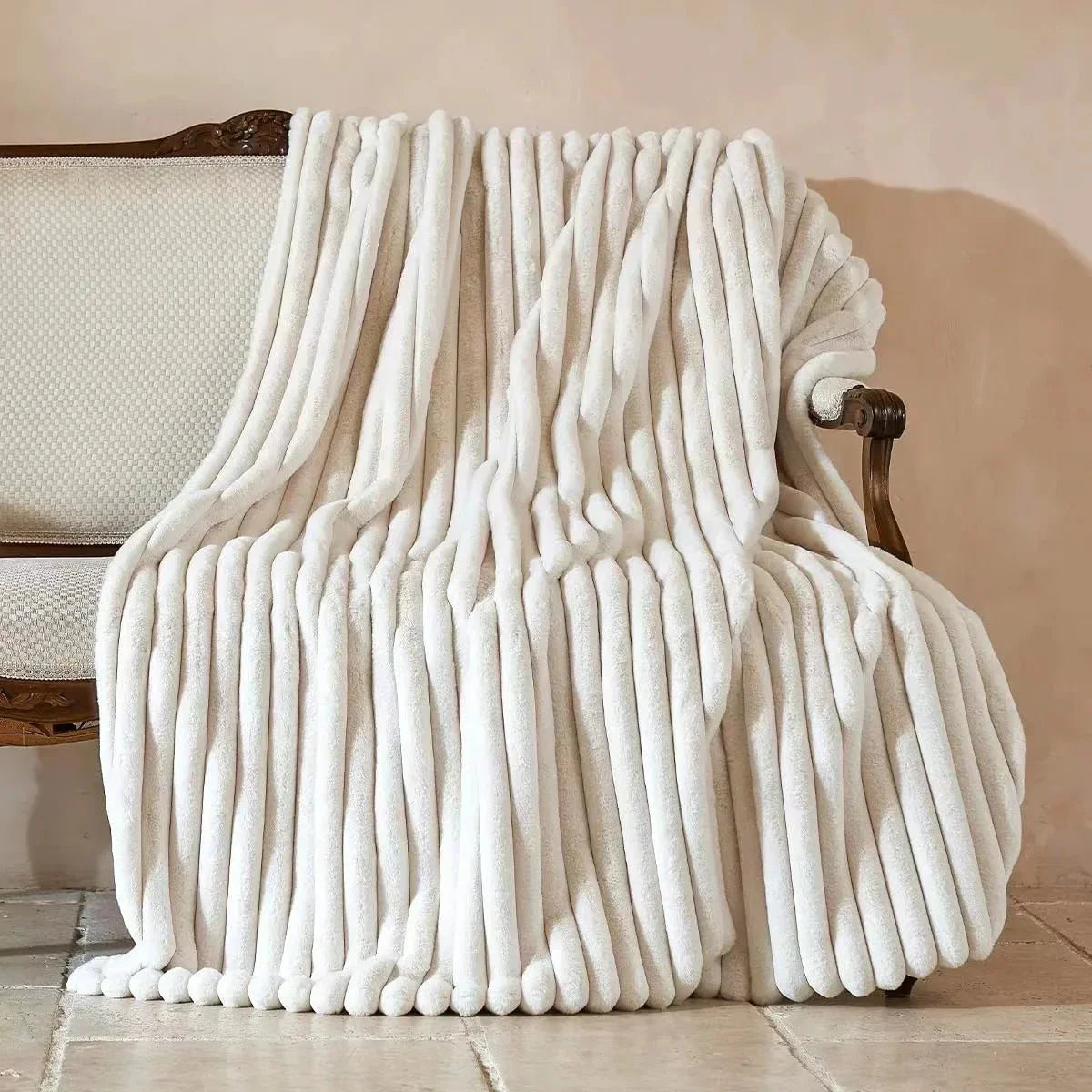 Varm & Mjuk Filt – Randig Design i Fleece/Plysch