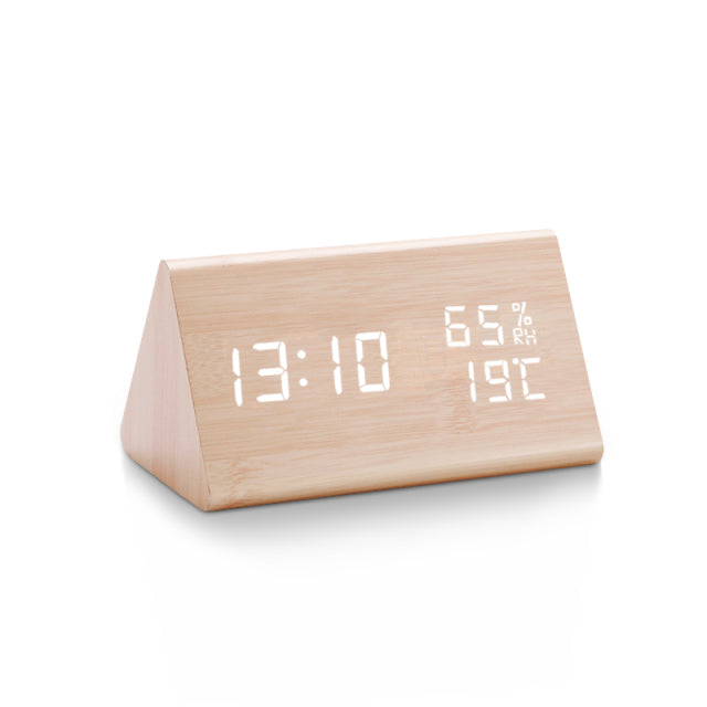 Digital Träväckarklocka med LED display – Stilren Alarmklocka i Modern Design