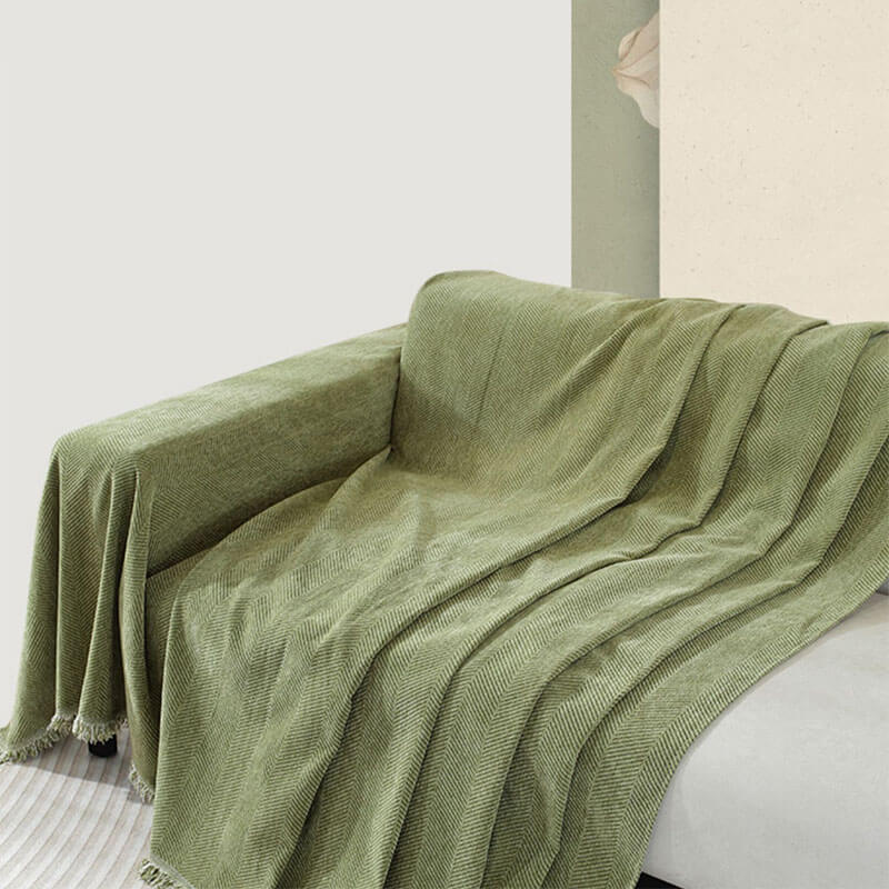CozyWeave – Chenille Filt med Fiskbensmönster och Toffsar