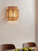BohoLight Vägglampa – Handgjord Lampa i Hampa & Rotting