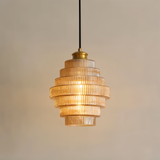 Brilliante Taklampa – Stilfull Glaspendel i Retro Design