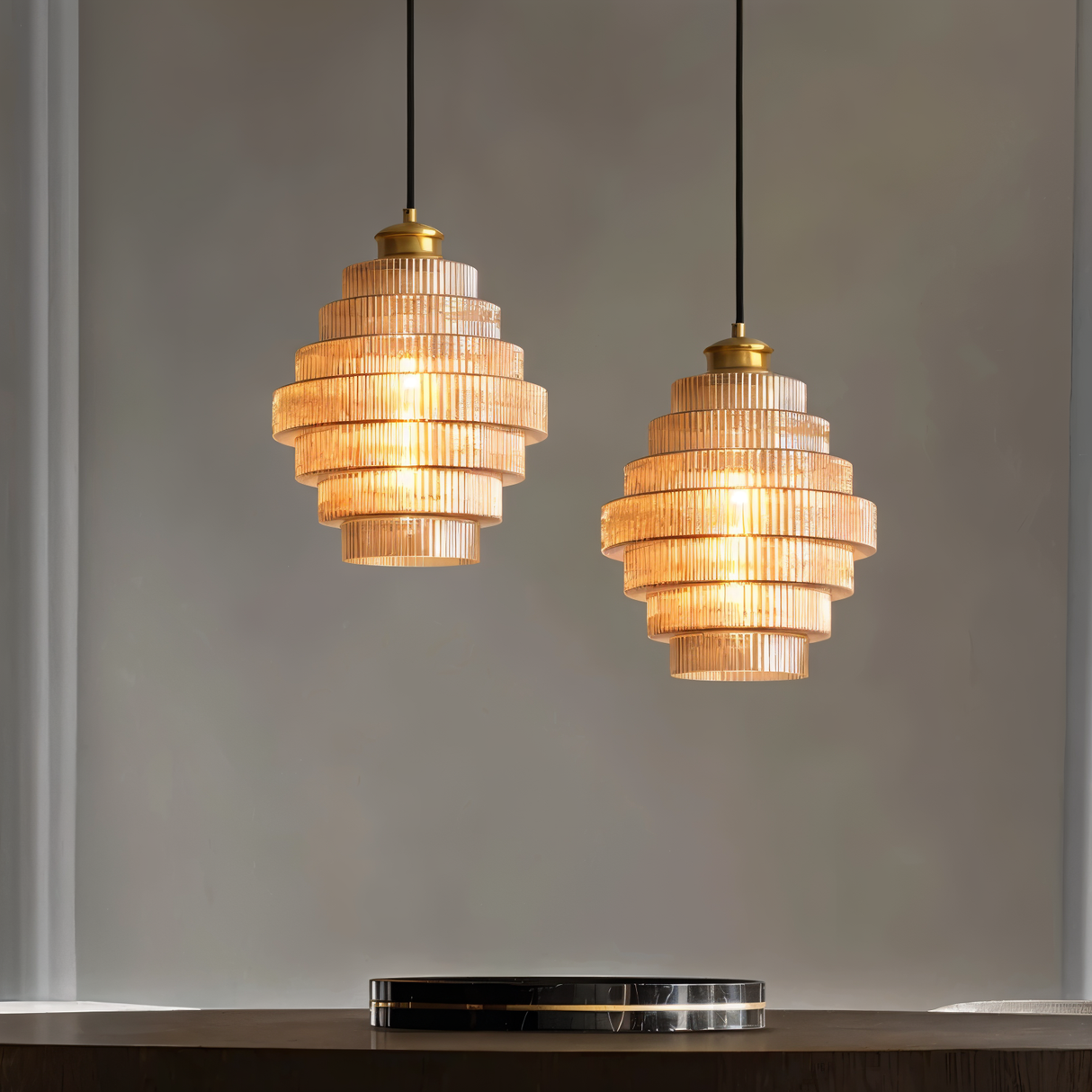 Brilliante Taklampa – Stilfull Glaspendel i Retro Design