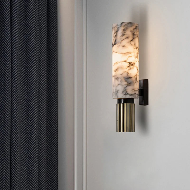 Marbella – Elegant Vägglampa i Marmor för Lyxig Atmosfär