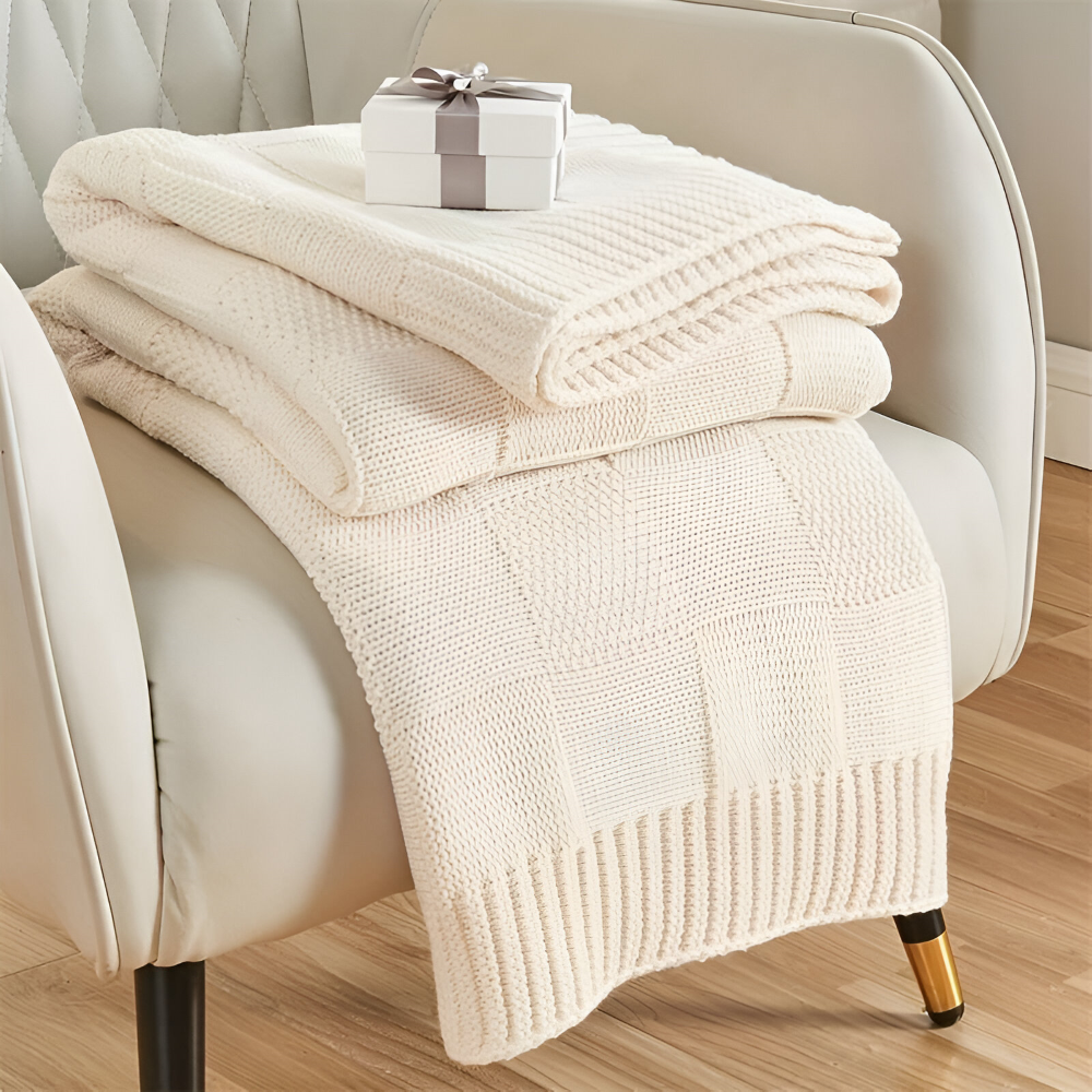 MonoWeave Pläd – Elegant Stickad Filt