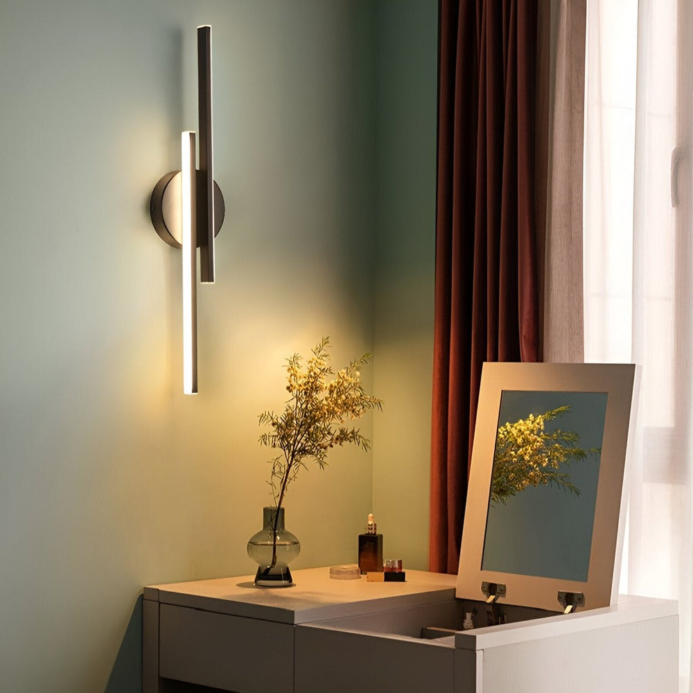 LysLine – Minimalistisk Vägglampa i Modern Design för Sovrum och Vardagsrum