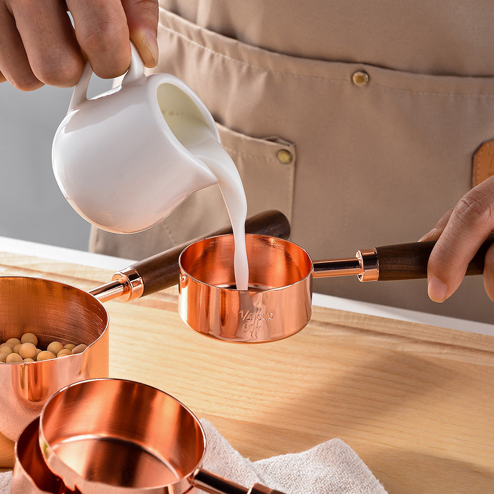 imberScale Måttset – 8 Delar i Ek & Rostfritt Stål för Bakning & Matlagning