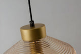 Aurelia Prism Pendellampa – Räfflad Glas Taklampa i Vintage Modern Stil