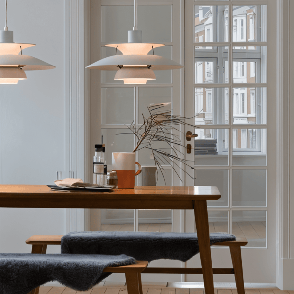 Taklampa i Skandinavisk Stil – Minimalistisk Metallpendel