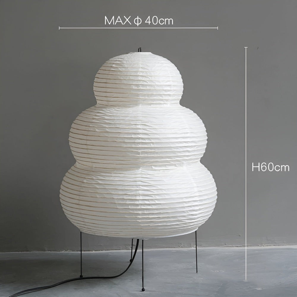 Japaninspirerad golvlampa i rispapper – elegant belysning för hemmet