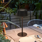 Lumière Touch Bordslampa – Uppladdningsbar Trådlös LED i Modern Design
