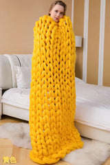Chunky Chenille – Handstickad Pläd för Soffa och Säng, Supermjuk och Varm
