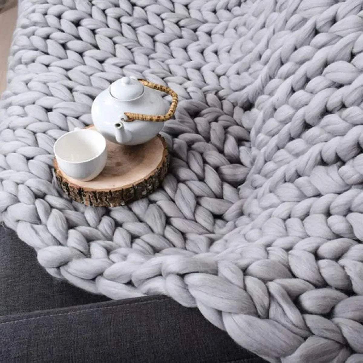 Chunky Chenille – Handstickad Pläd för Soffa och Säng, Supermjuk och Varm
