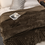 CozyRib Filt – Extra Mjuk & Värmande Ribbad Pläd