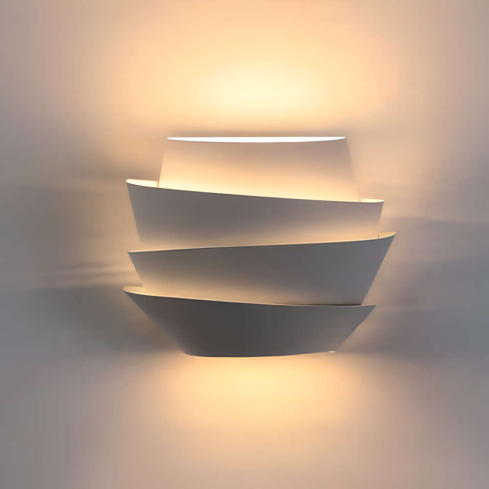 Forma Vägglampa – Elegant Geometrisk Vägglampa