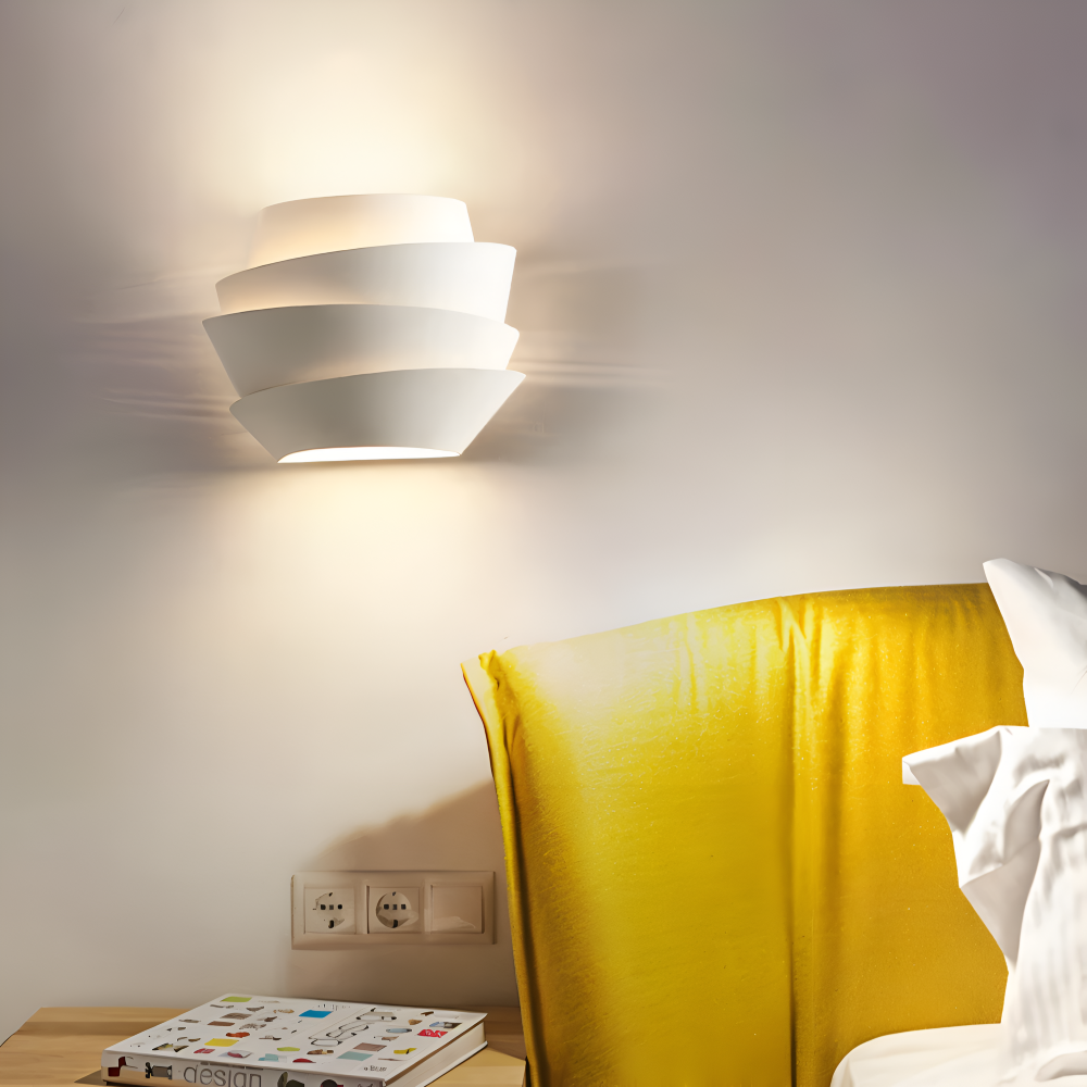 Forma Vägglampa – Elegant Geometrisk Vägglampa