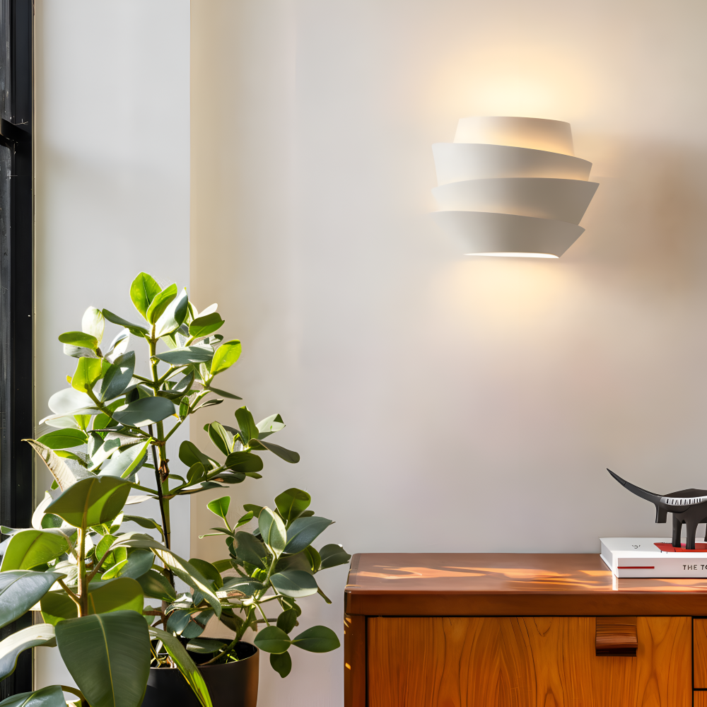 Forma Vägglampa – Elegant Geometrisk Vägglampa