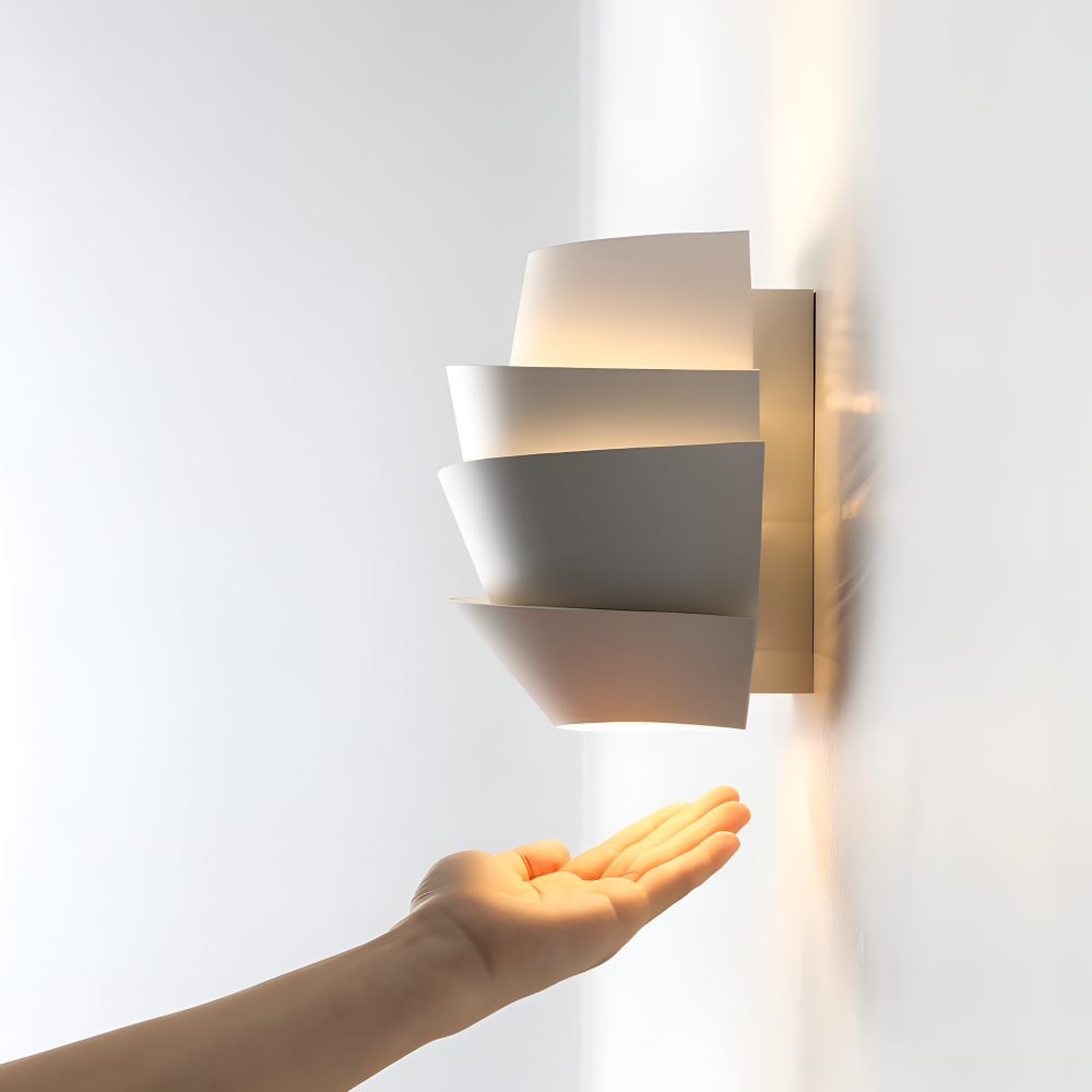 Forma Vägglampa – Elegant Geometrisk Vägglampa