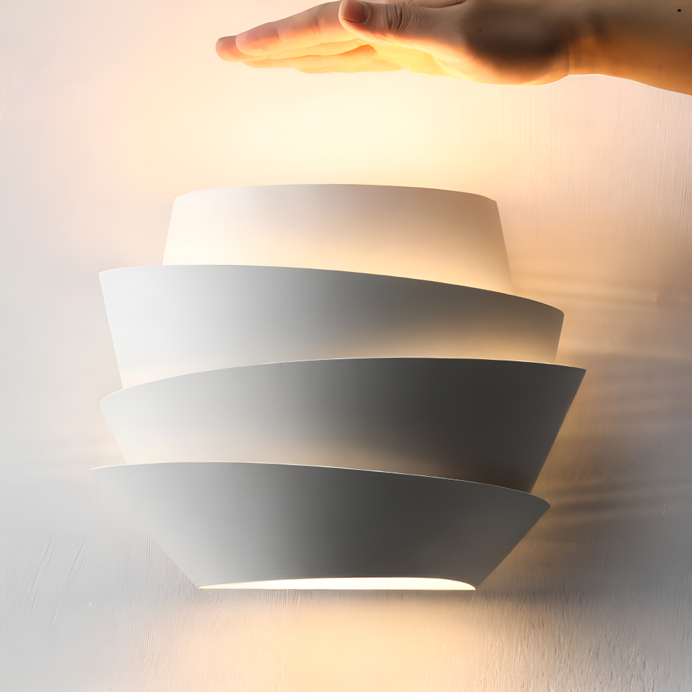 Forma Vägglampa – Elegant Geometrisk Vägglampa