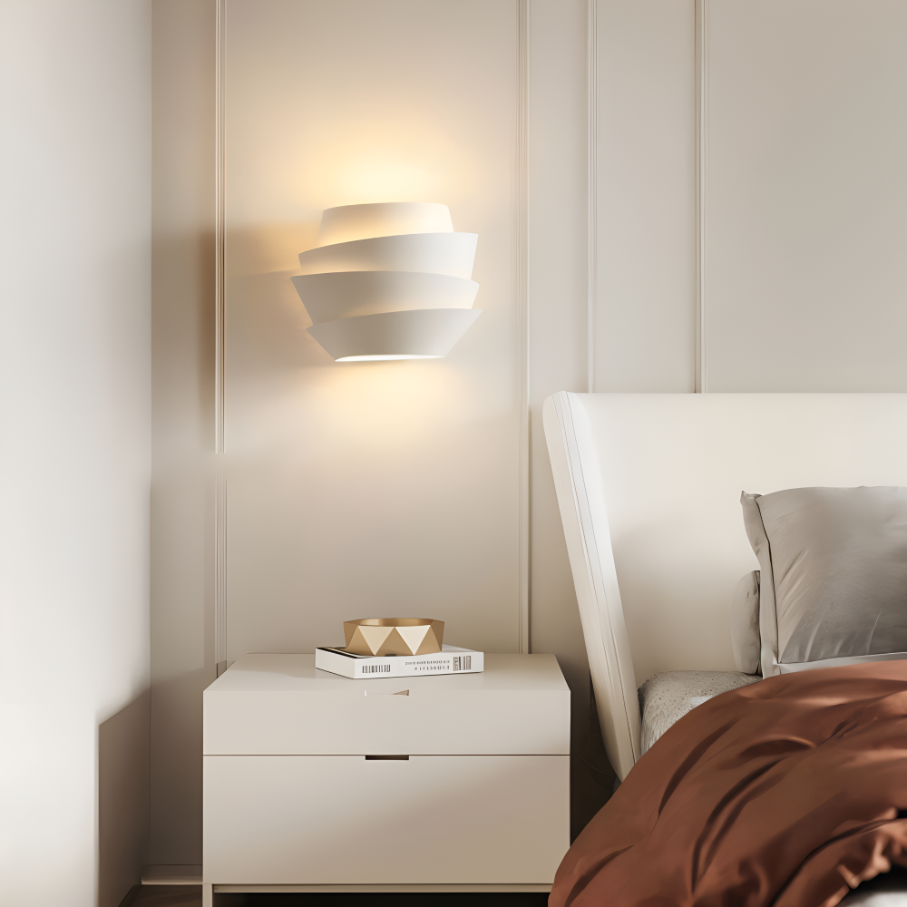 Forma Vägglampa – Elegant Geometrisk Vägglampa