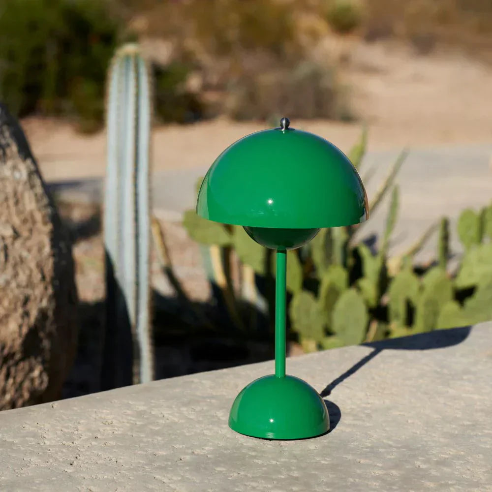 Minimalistisk LED-bordslampa – stilren stämningslampa för vardagsrum och sovrum