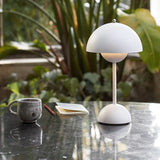Minimalistisk LED-bordslampa – stilren stämningslampa för vardagsrum och sovrum