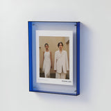 CrystalView – Transparent Akrylfotoram för Modern Inredning