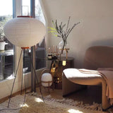 Akari Golvlampa – Japansk Rislampa i Vintage Minimalistisk Stil