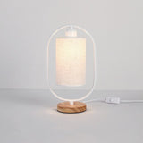 UrbanWood – Industristil Bordslampa i Trä med Metallaccent