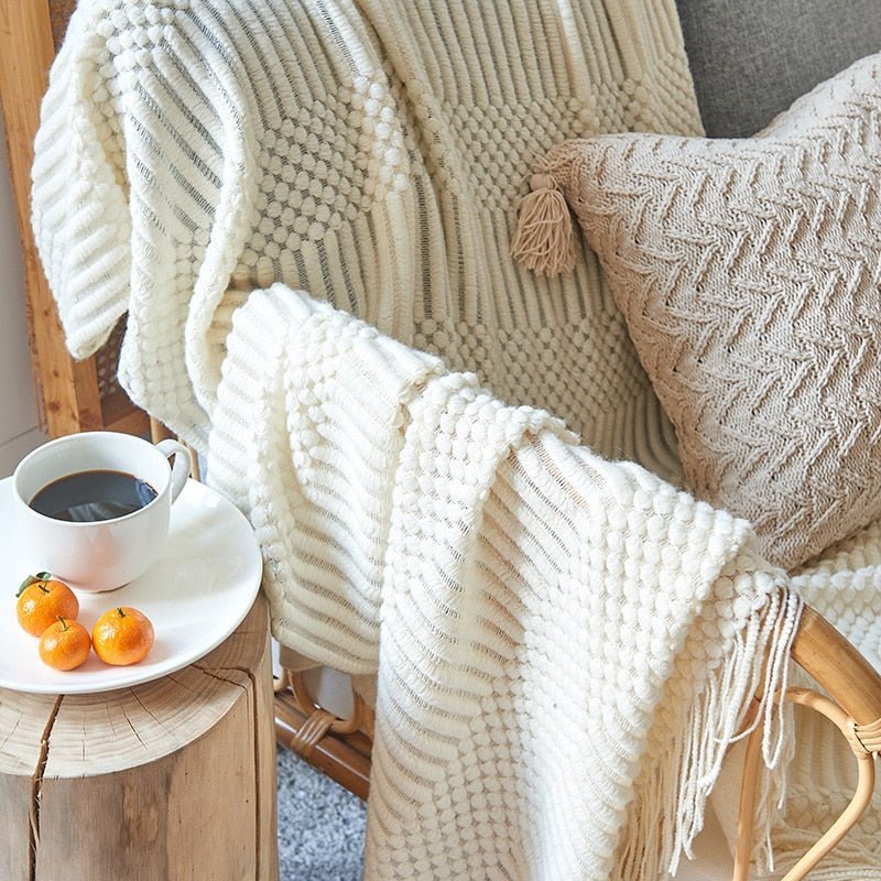 NordicNest – Stickad Filt i Solid Färg för Soffa och Mysig Komfort