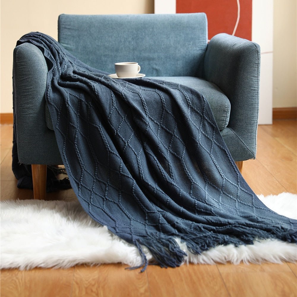 NordicNest – Stickad Filt i Solid Färg för Soffa och Mysig Komfort